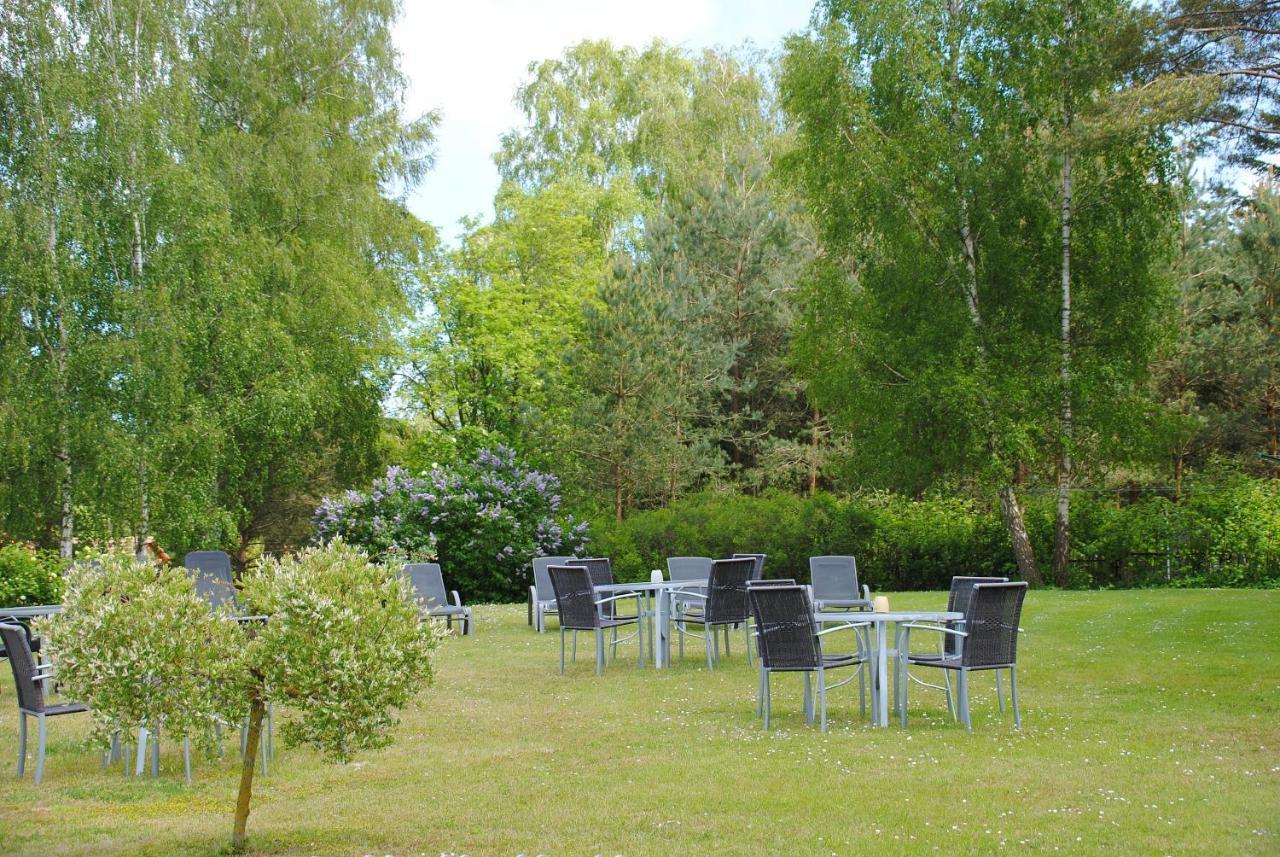 Appartementanlage-Ferienwohnungen Weisse Moewe Sassnitz Eksteriør bilde