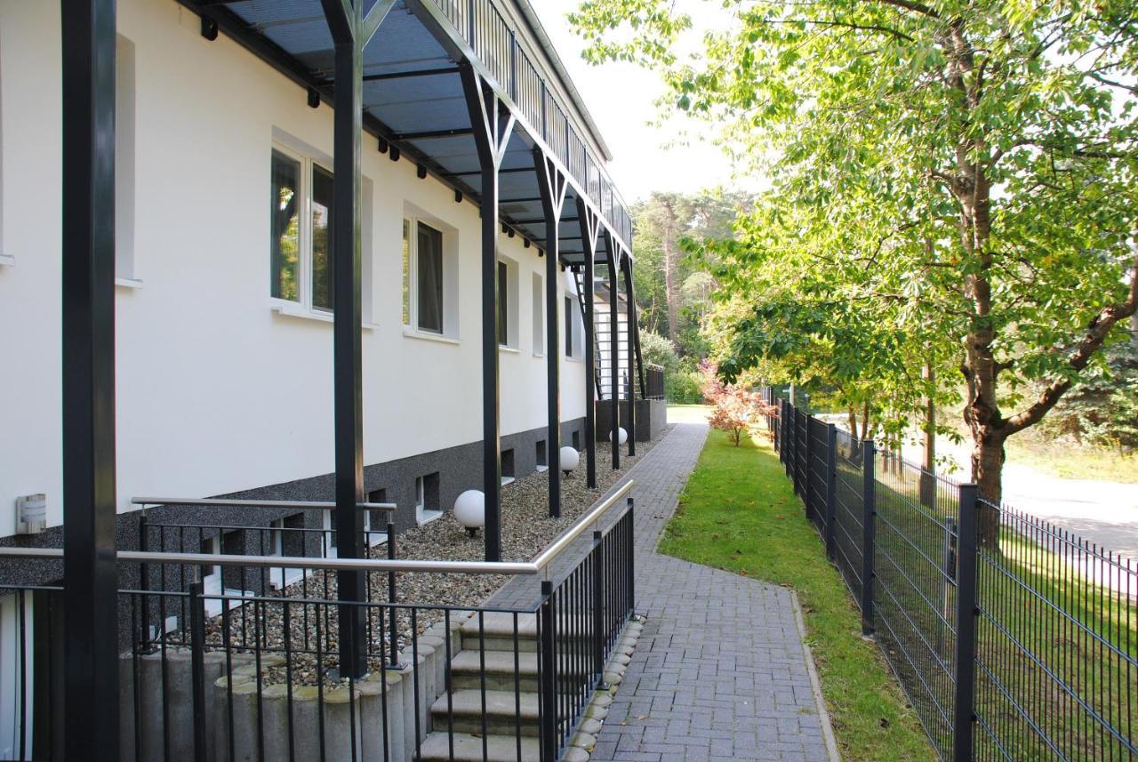 Appartementanlage-Ferienwohnungen Weisse Moewe Sassnitz Eksteriør bilde
